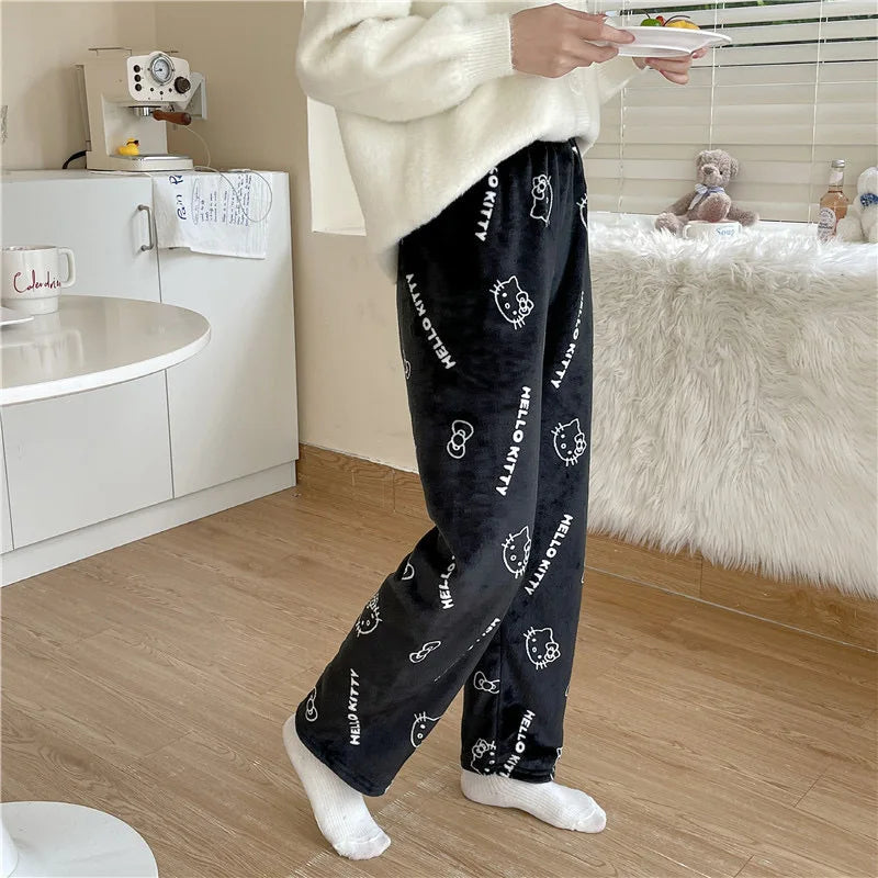 Hello Kitty Velvet Pajamas, Loose Casual
